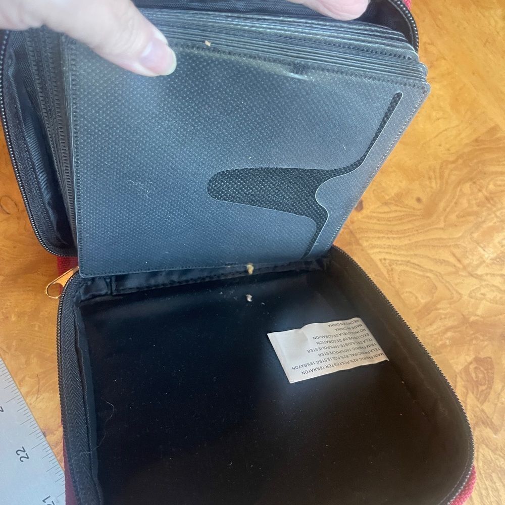 OU CD DVD 32 Disk Storage Case - Picture 13 of 14